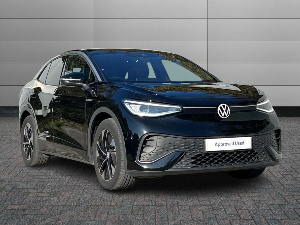 Main listing image - Volkswagen ID.5