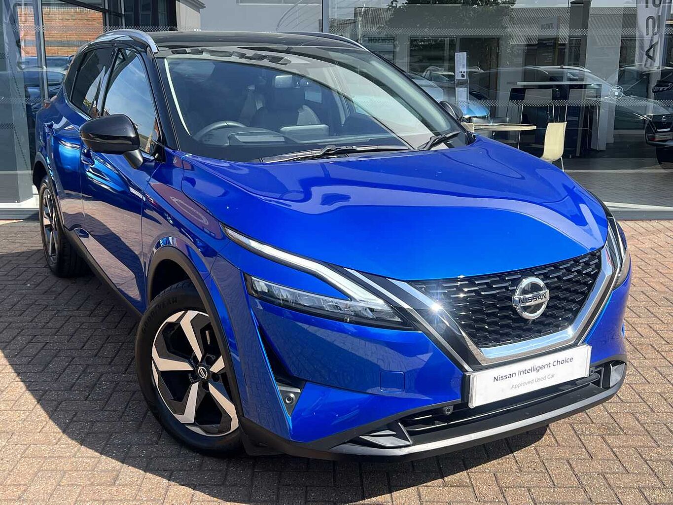 Main listing image - Nissan Qashqai