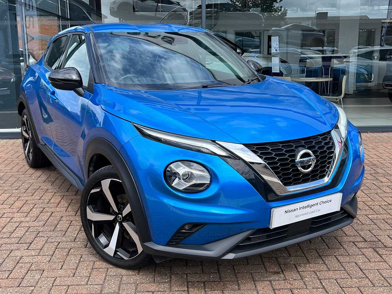 Main listing image - Nissan Juke