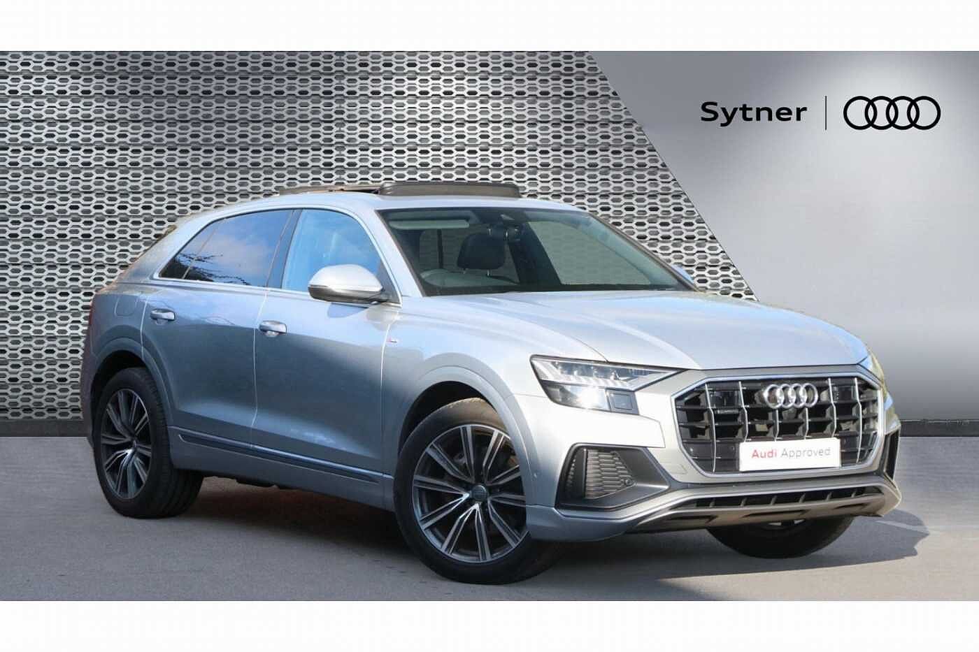 Main listing image - Audi Q8