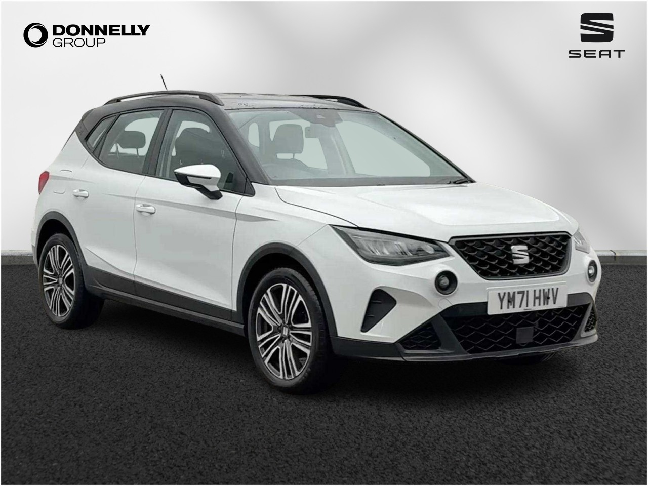 Main listing image - SEAT Arona