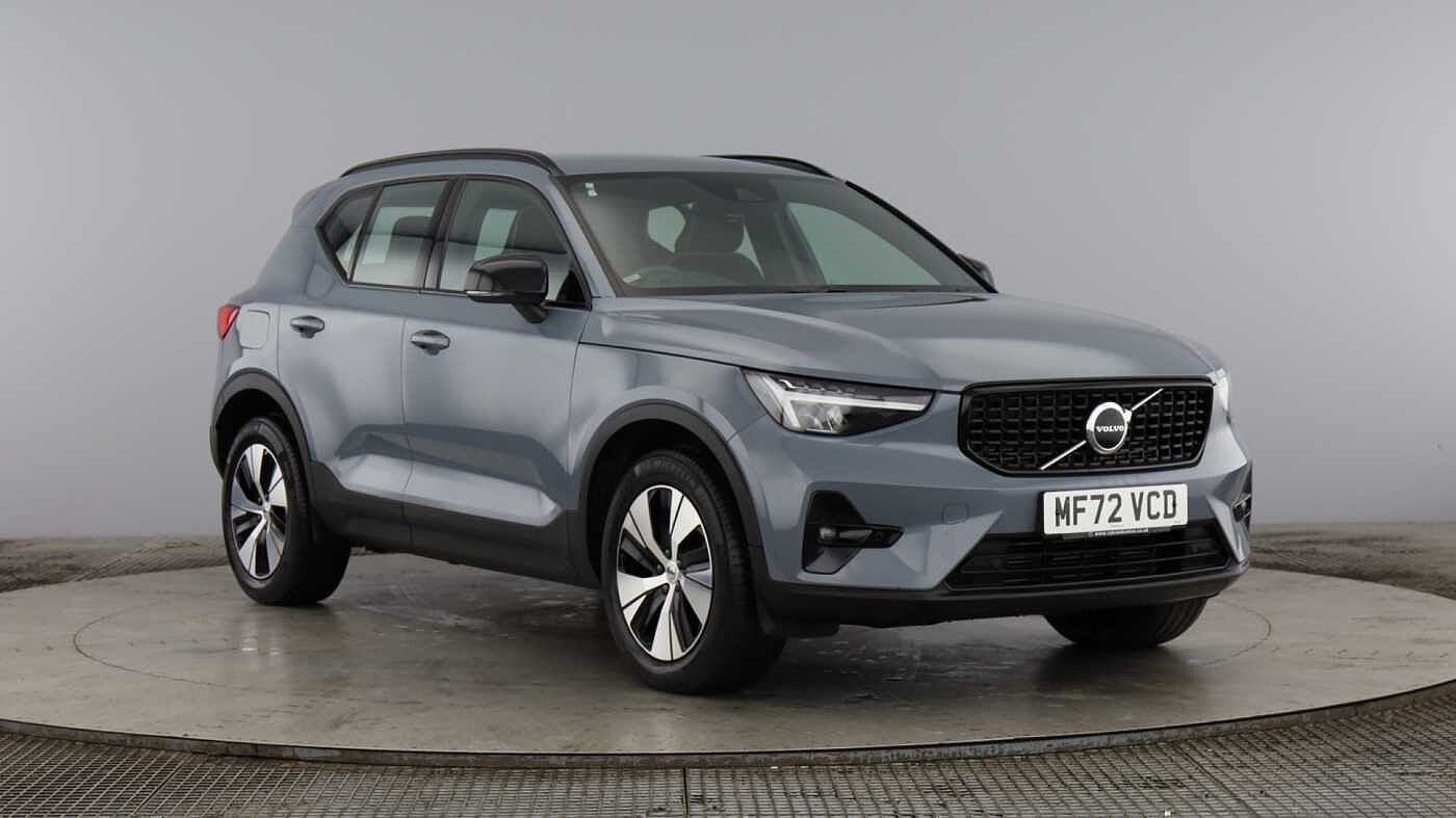 Main listing image - Volvo XC40 Recharge