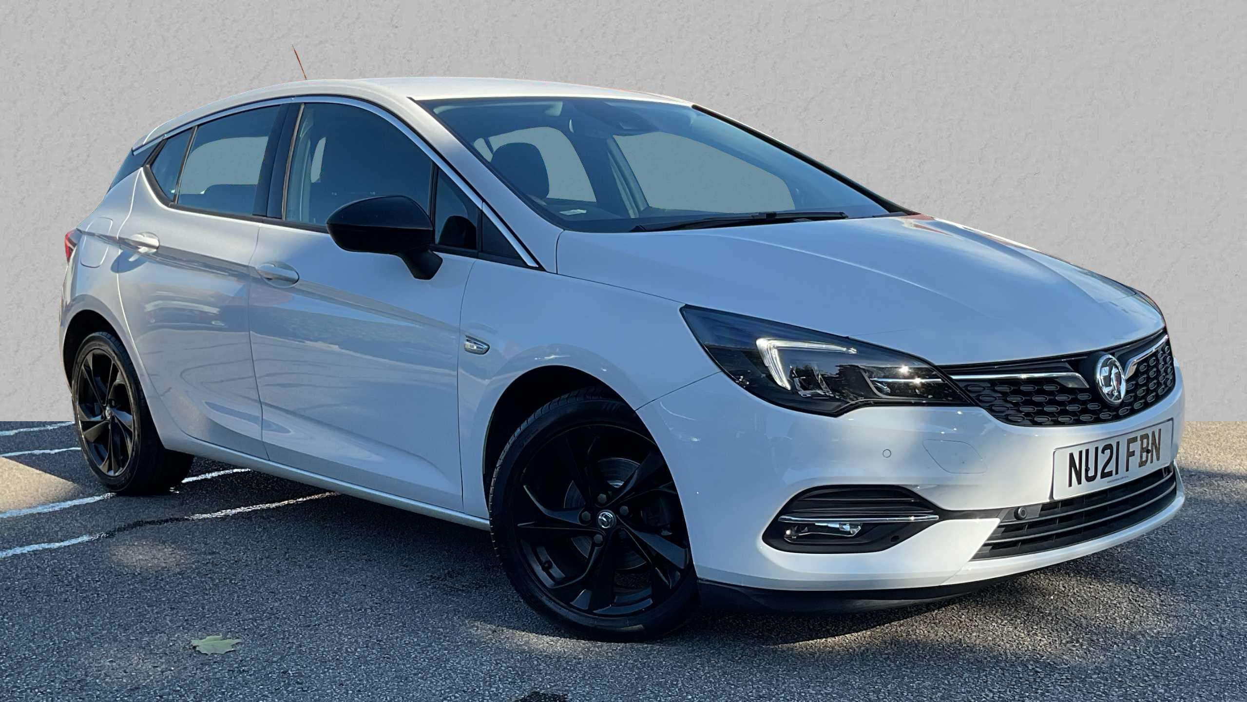 Main listing image - Vauxhall Astra