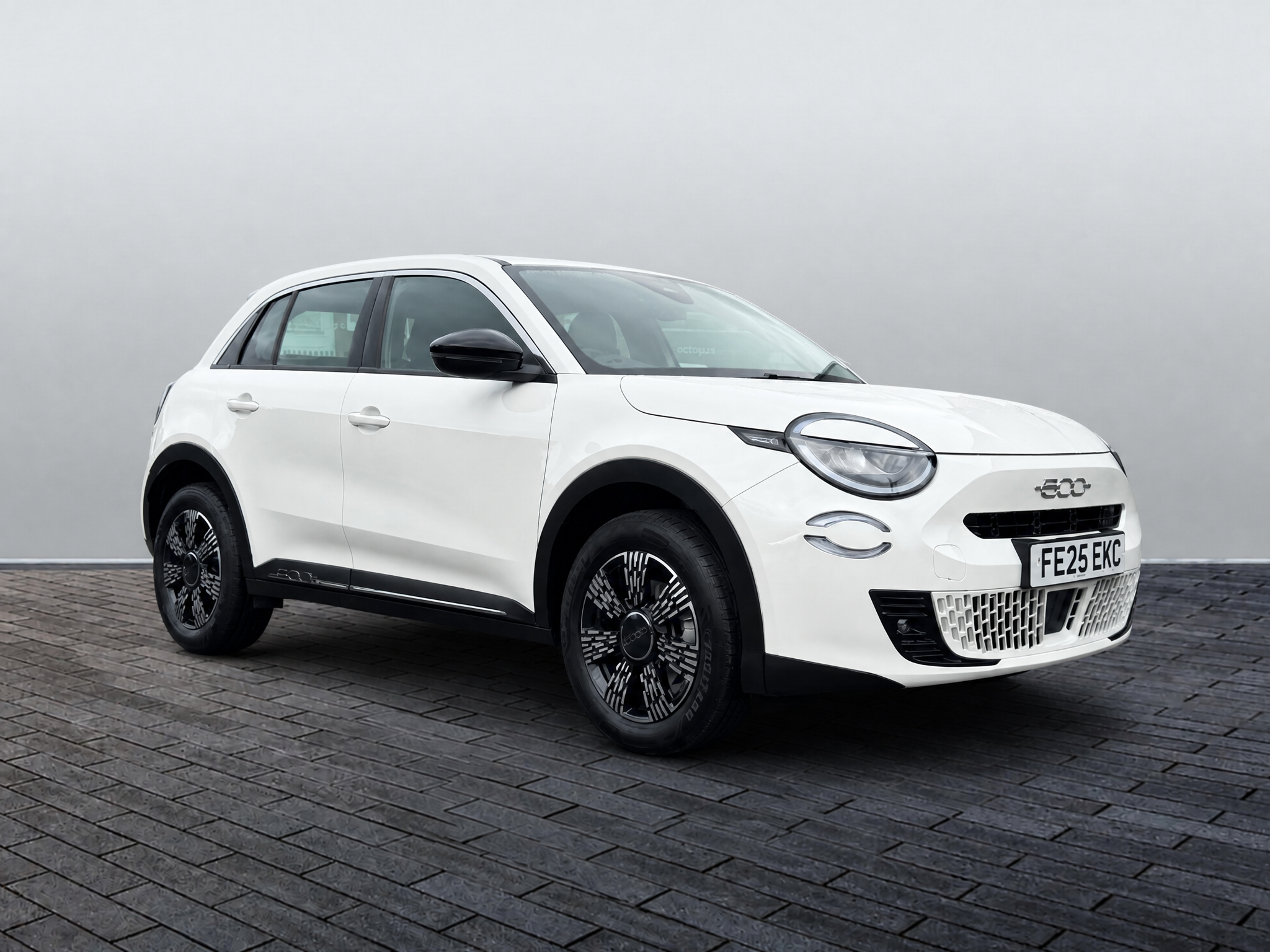 Main listing image - Fiat 600