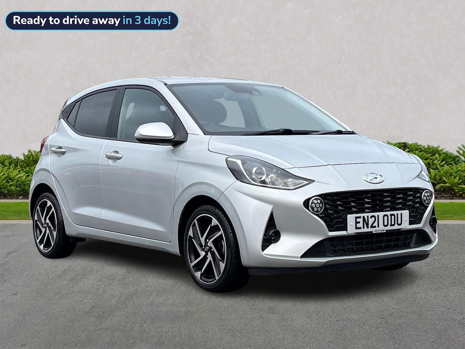 Main listing image - Hyundai i10