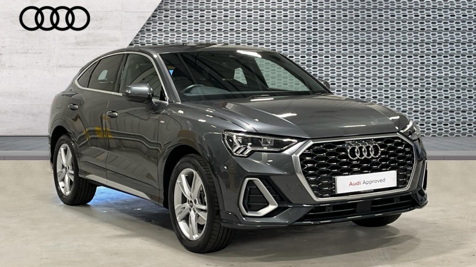 Main listing image - Audi Q3