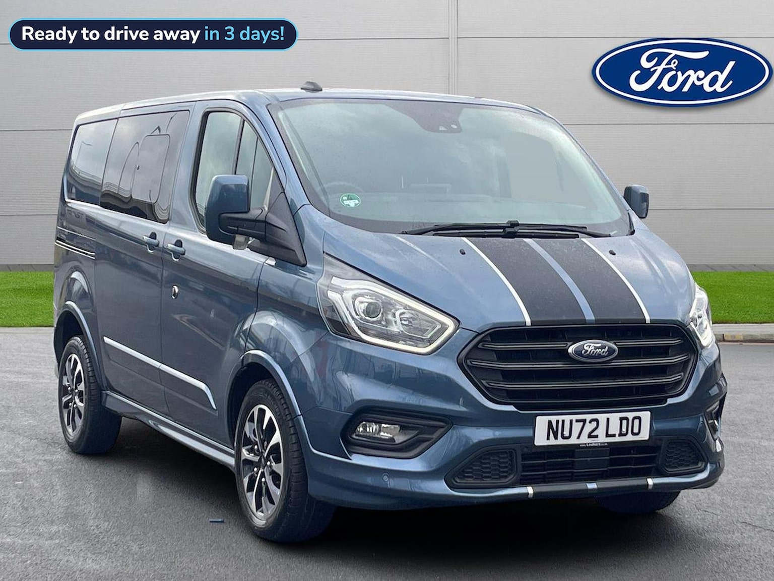 Main listing image - Ford Transit Custom