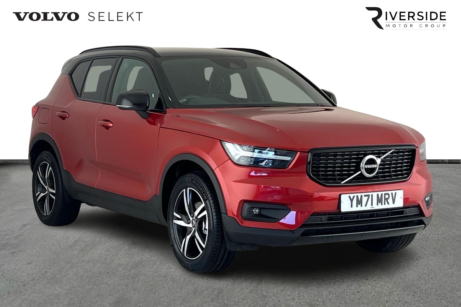 Main listing image - Volvo XC40