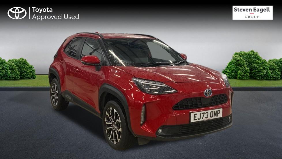 Main listing image - Toyota Yaris Cross