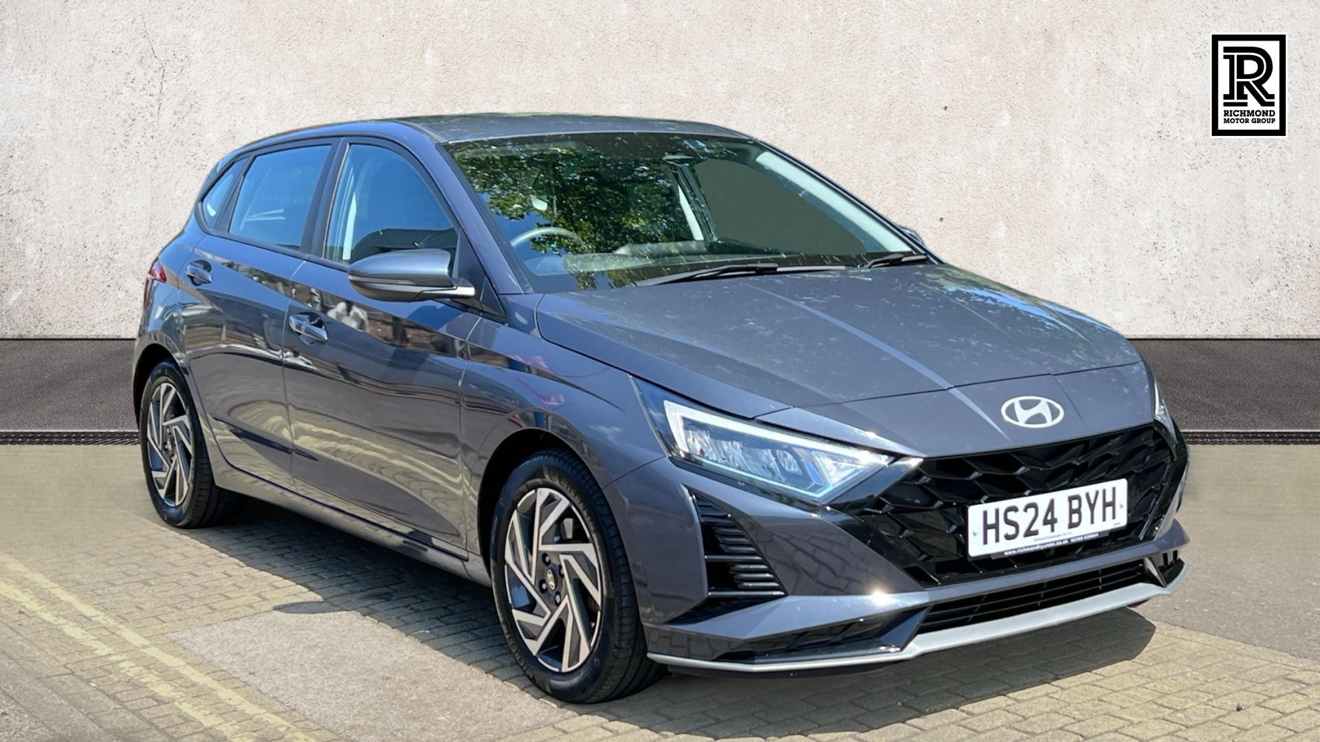 Main listing image - Hyundai i20