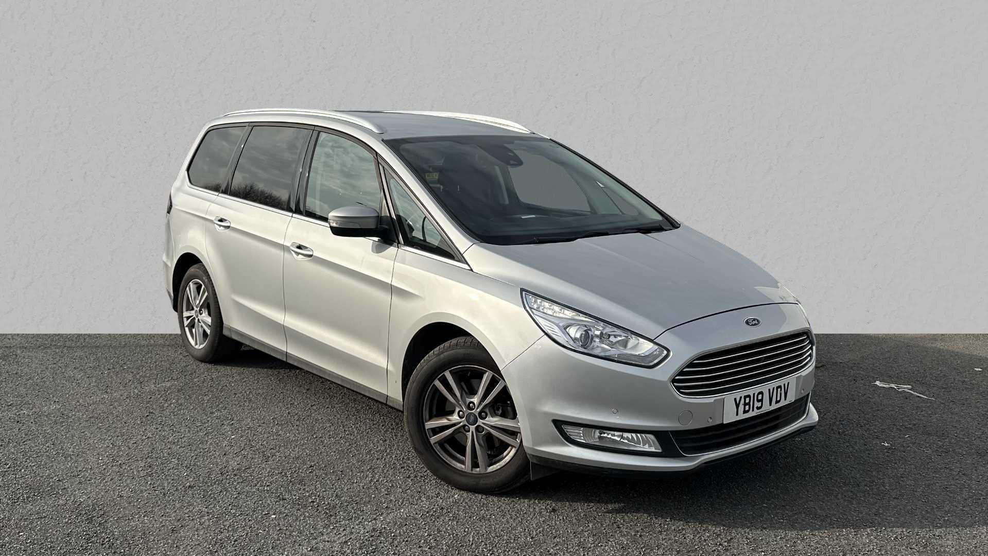 Main listing image - Ford Galaxy