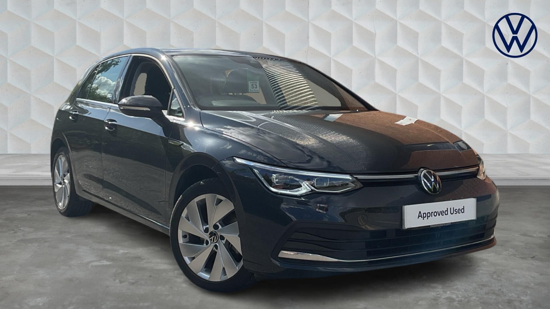 Main listing image - Volkswagen Golf