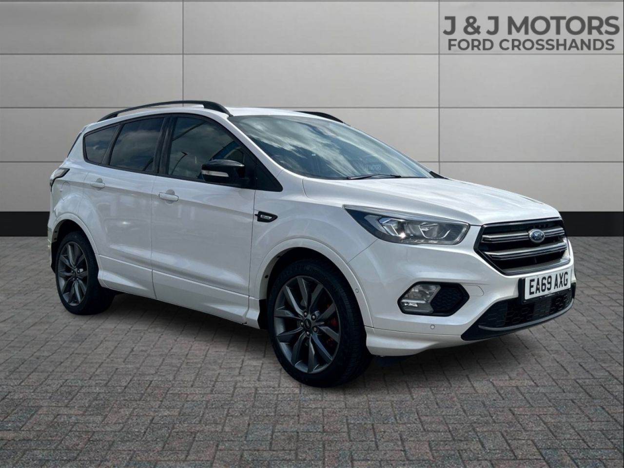 Main listing image - Ford Kuga