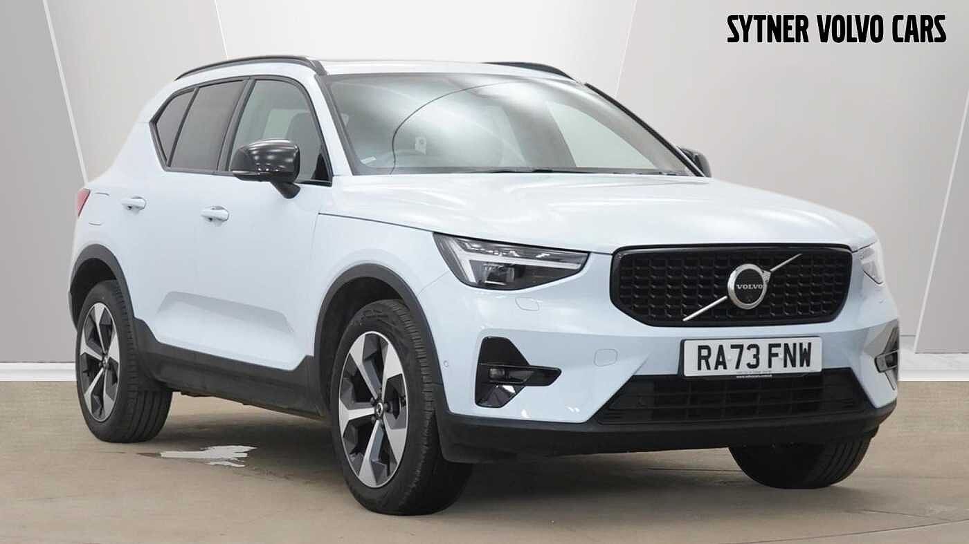 Main listing image - Volvo XC40