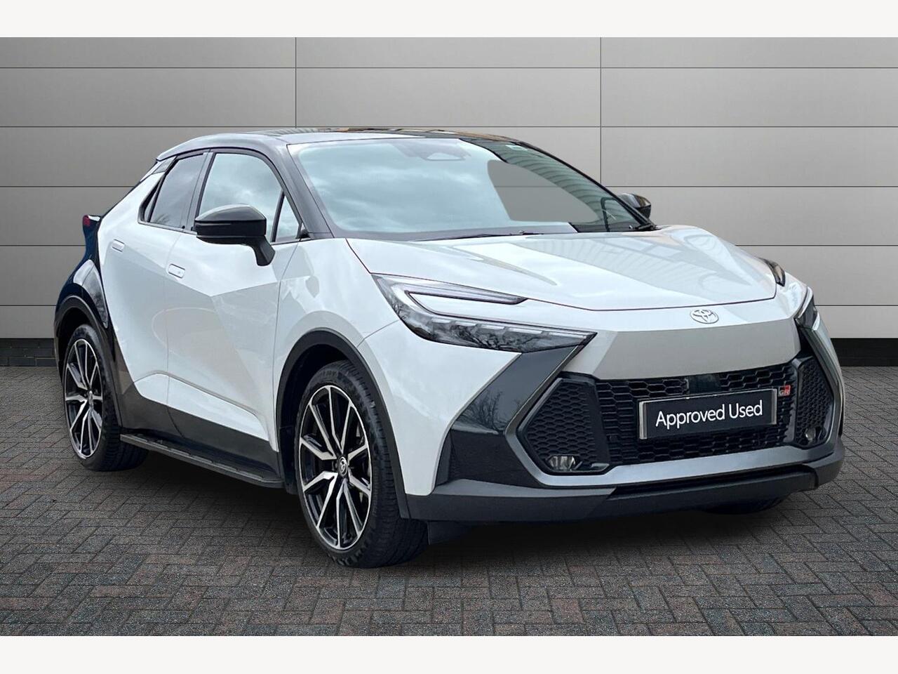 Main listing image - Toyota C-HR