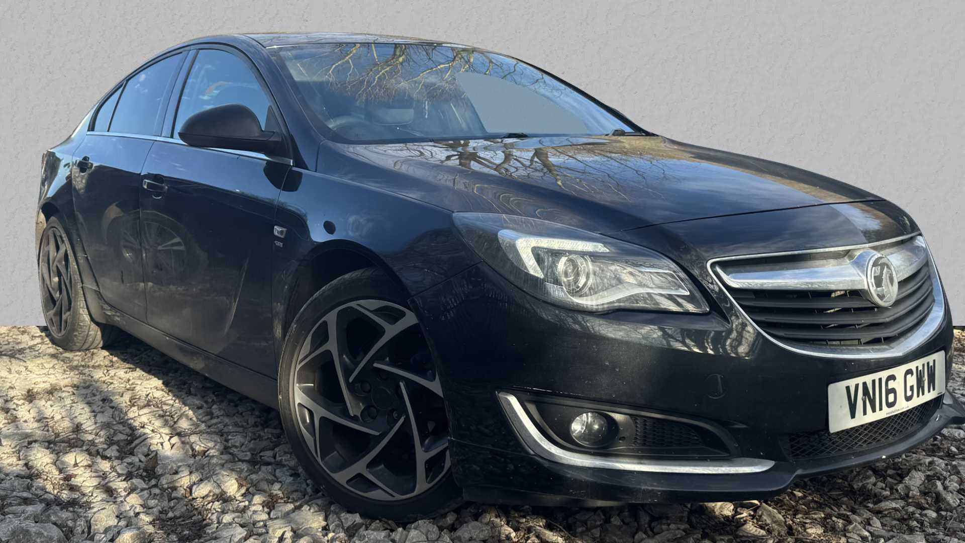 Main listing image - Vauxhall Insignia