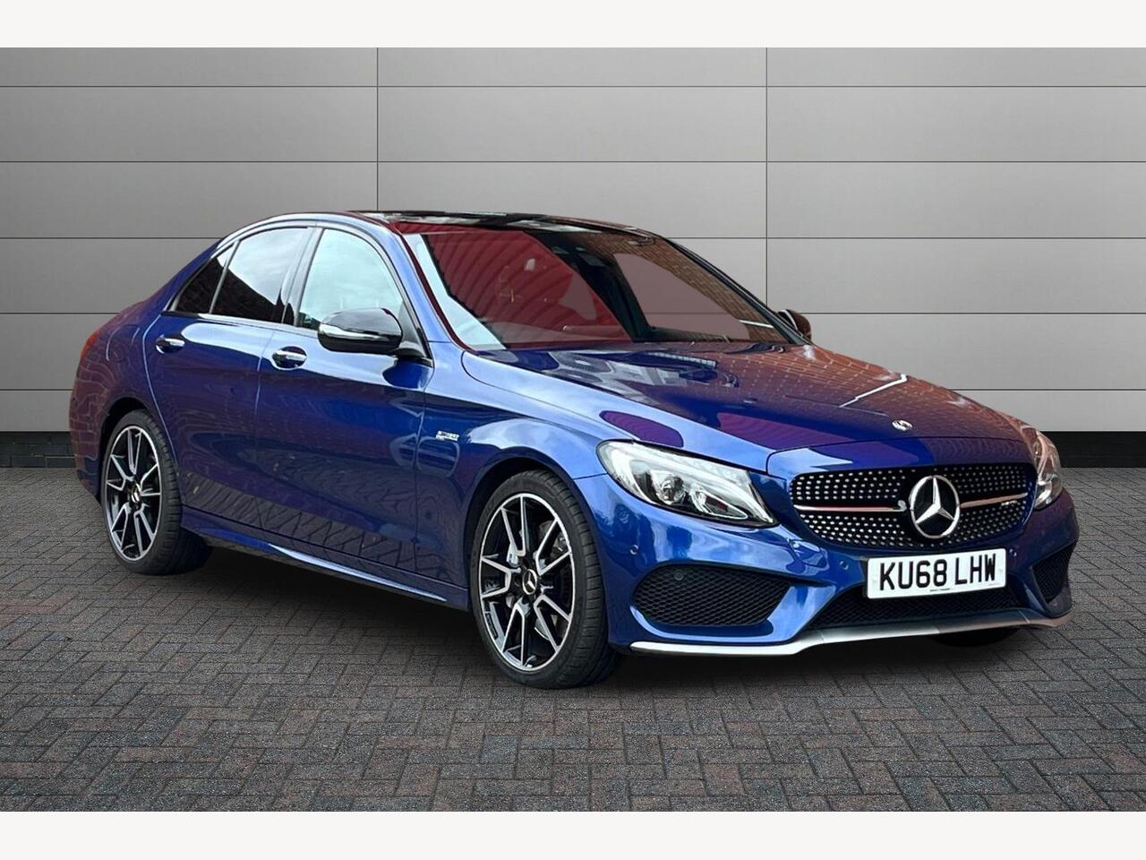 Main listing image - Mercedes-Benz C-Class