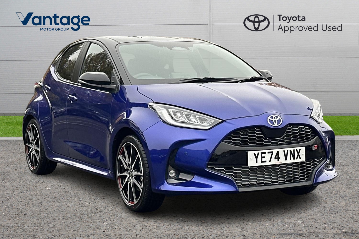 Main listing image - Toyota Yaris