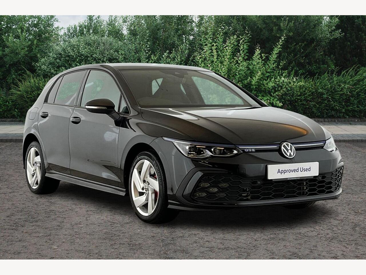Main listing image - Volkswagen Golf GTE