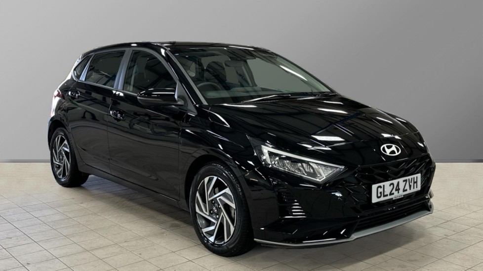 Main listing image - Hyundai i20
