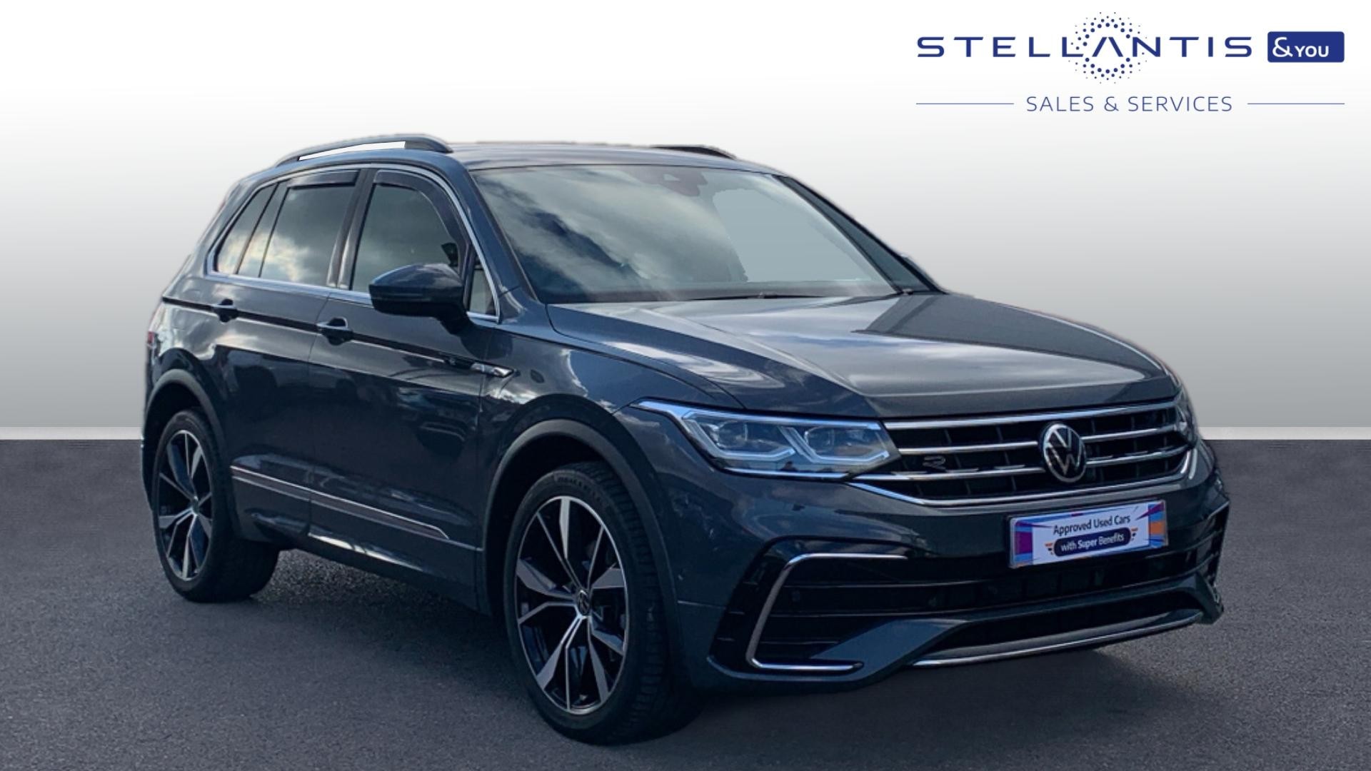 Main listing image - Volkswagen Tiguan