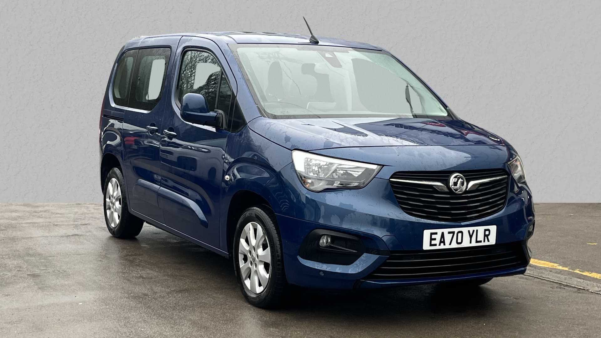 Main listing image - Vauxhall Combo Life