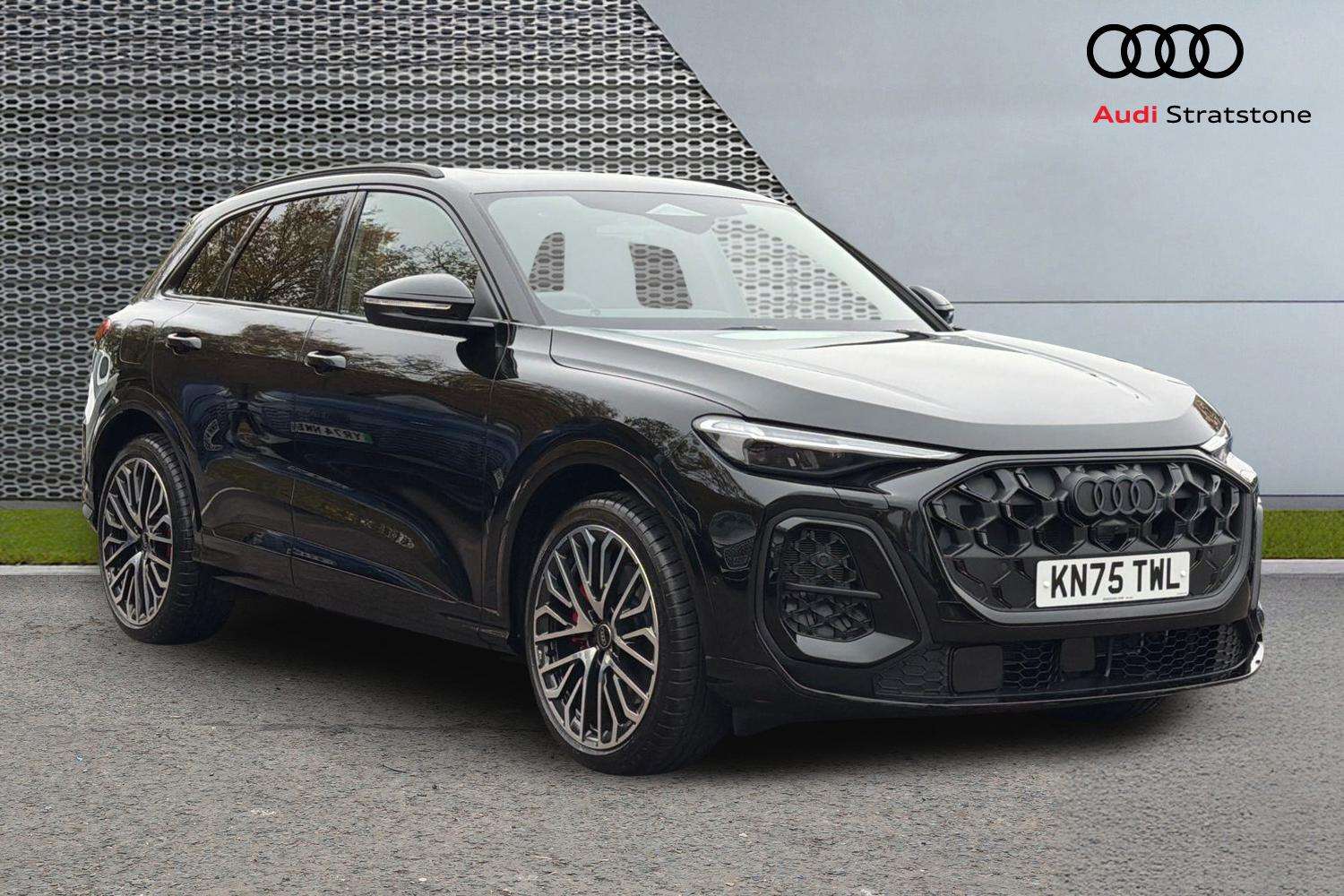 Main listing image - Audi SQ5