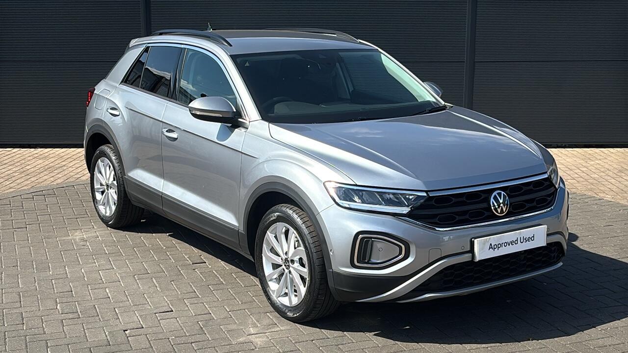 Main listing image - Volkswagen T-Roc