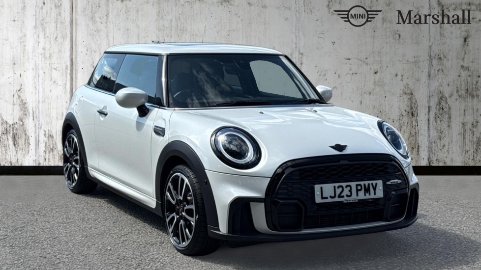 Main listing image - MINI Hatchback
