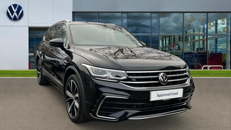 Main listing image - Volkswagen Tiguan Allspace