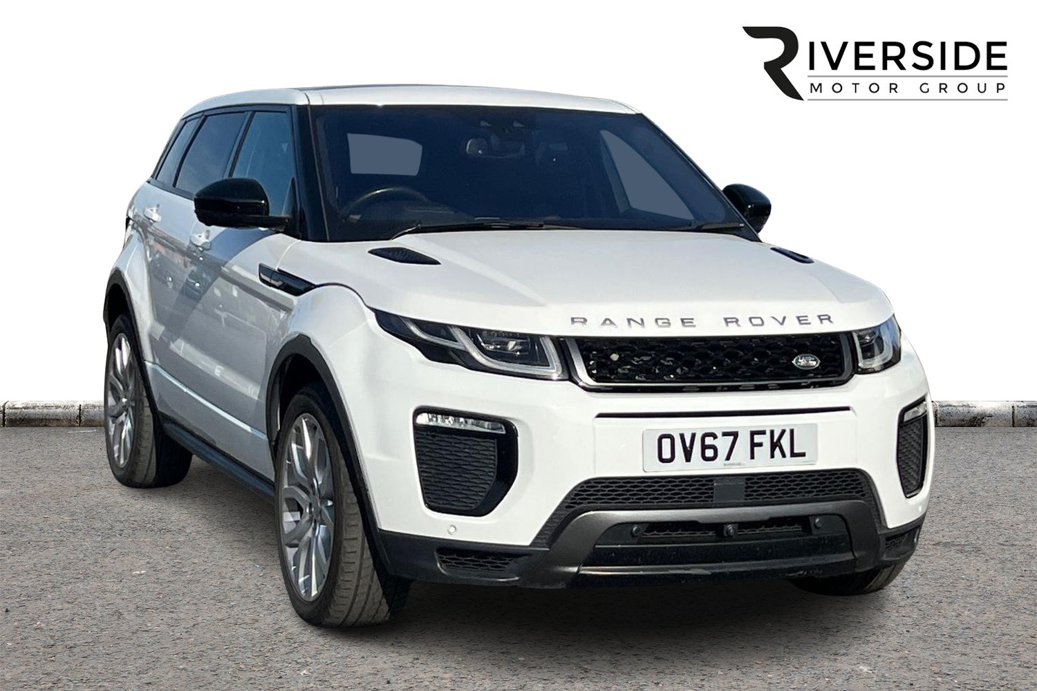 Main listing image - Land Rover Range Rover Evoque