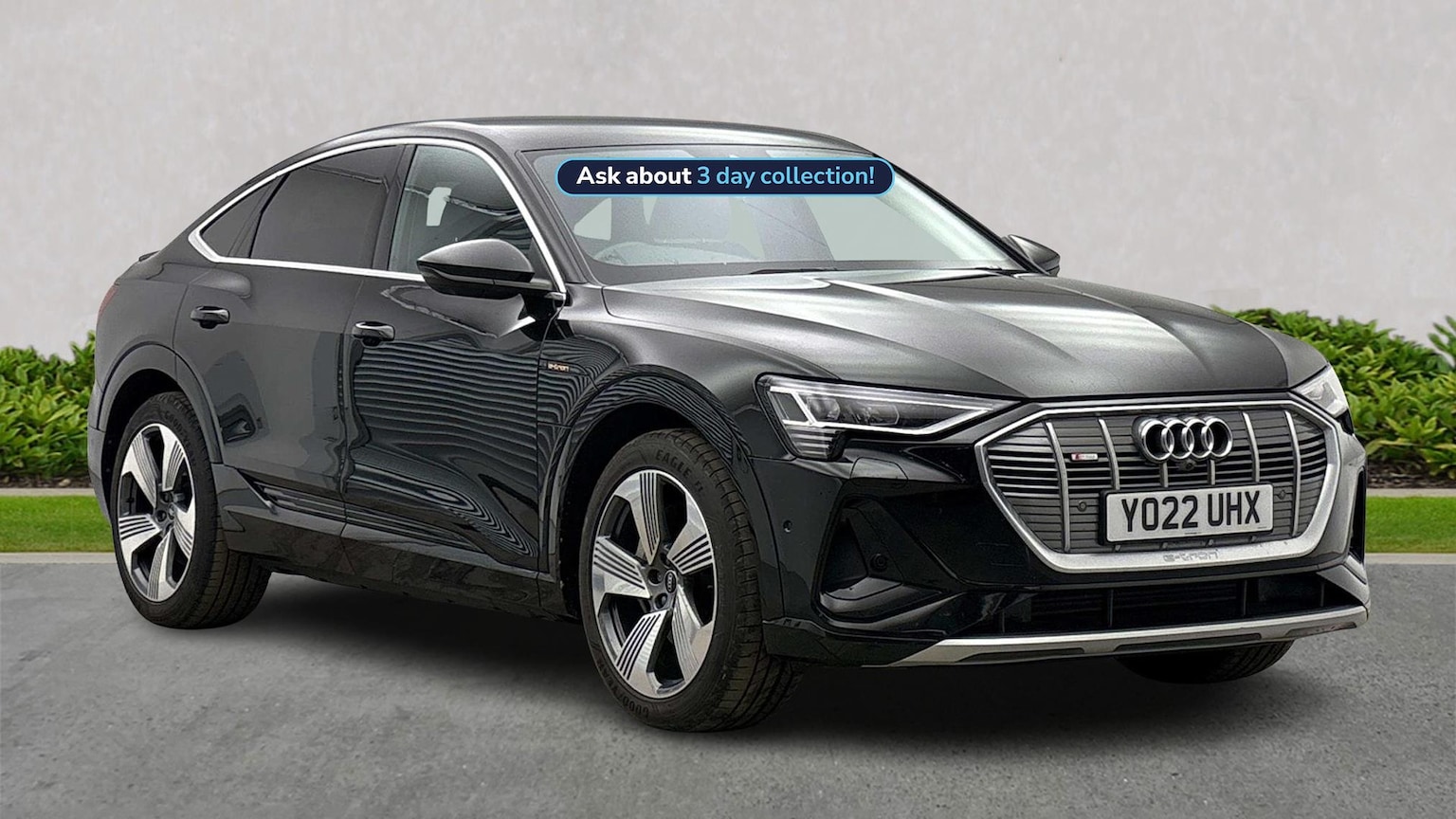 Main listing image - Audi e-tron