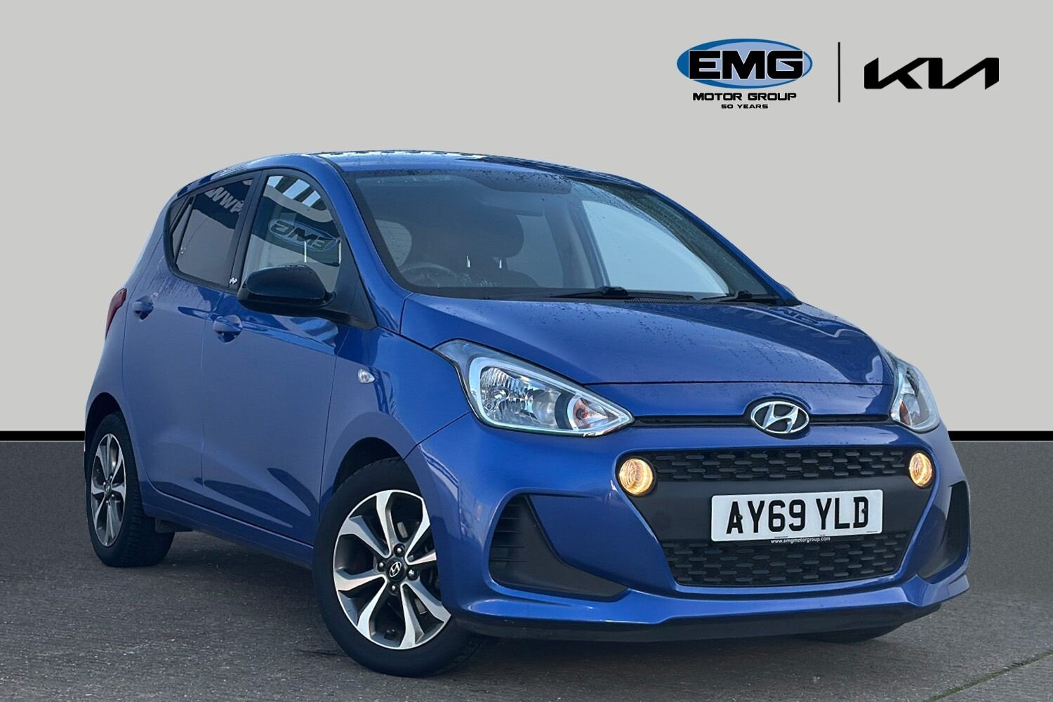 Main listing image - Hyundai i10