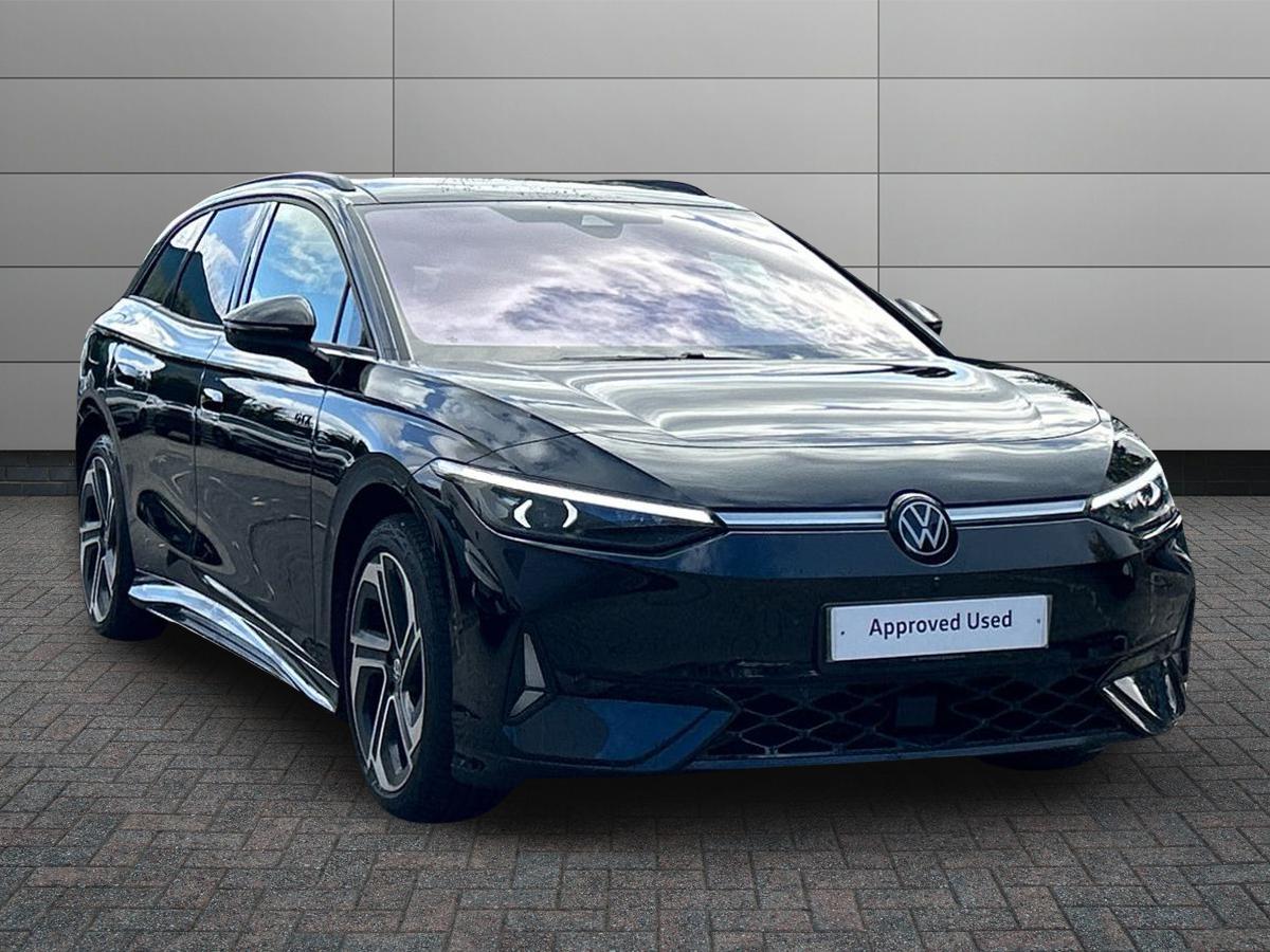 Main listing image - Volkswagen ID.7