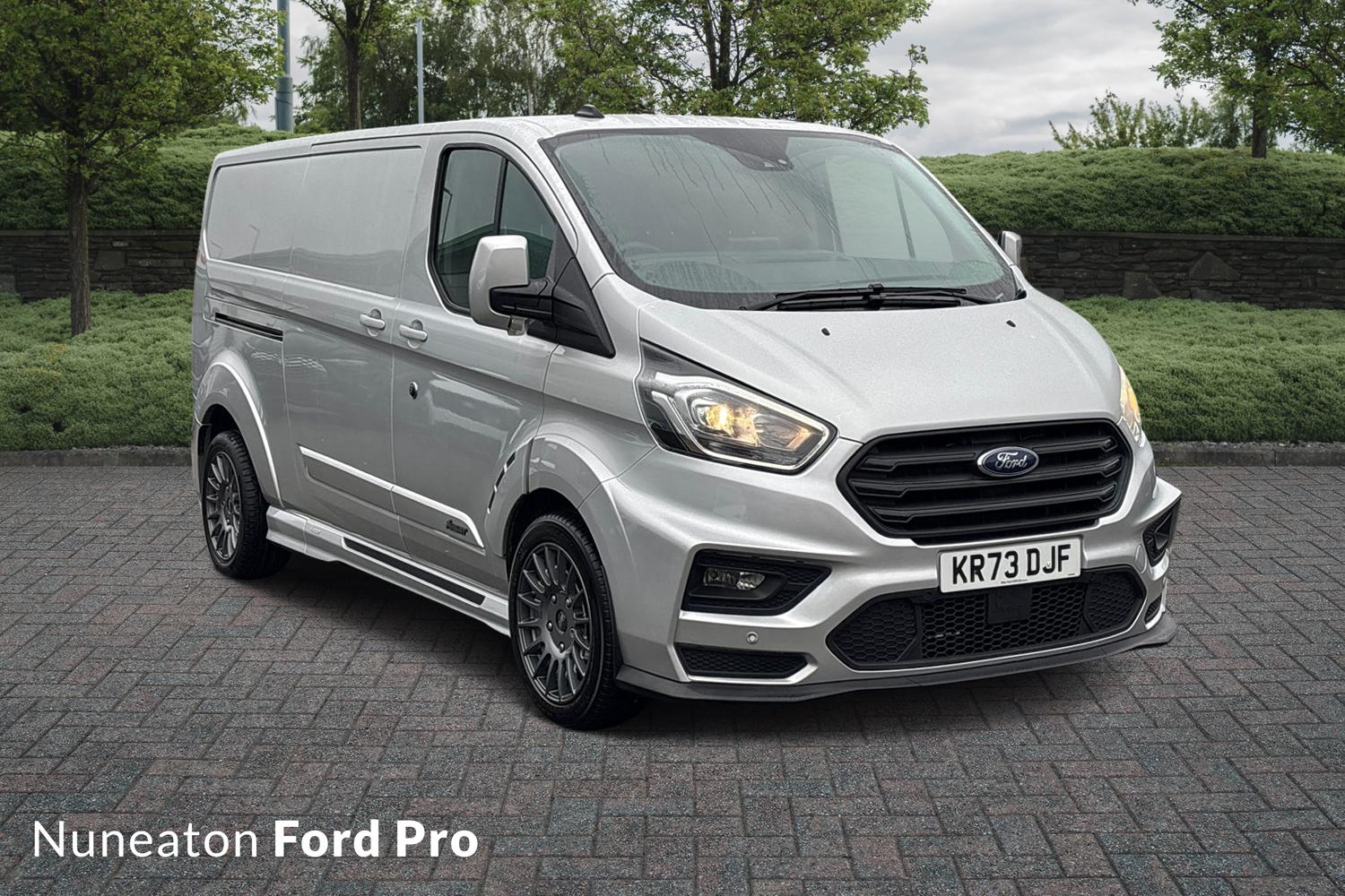 Main listing image - Ford Transit Custom