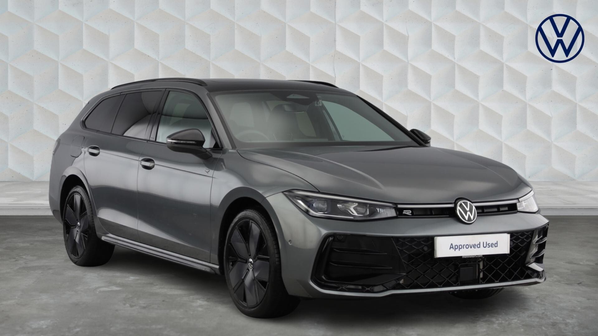 Main listing image - Volkswagen Passat Estate