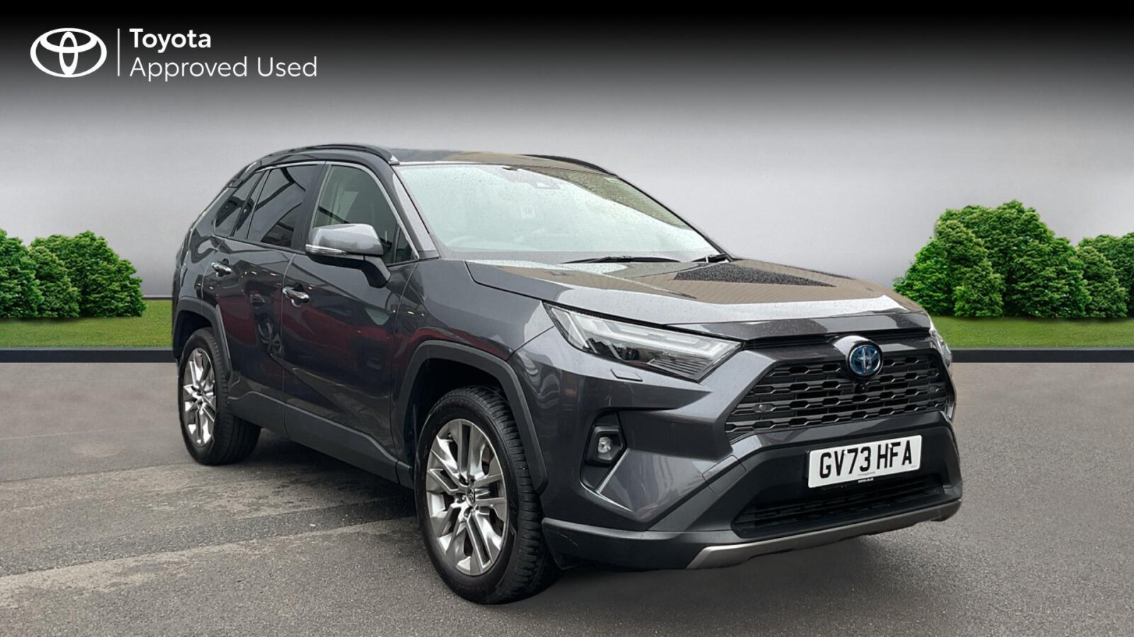 Main listing image - Toyota RAV4