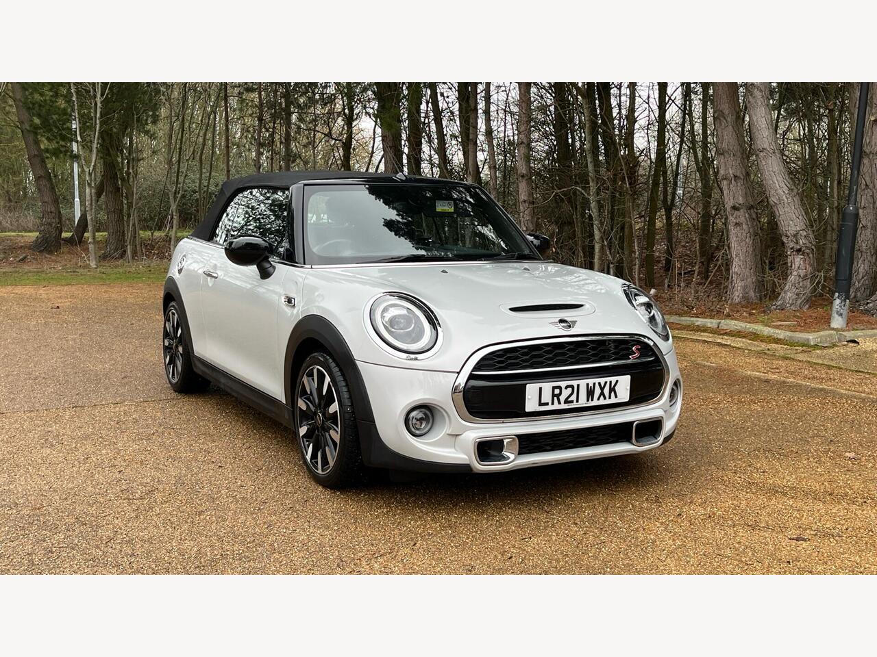Main listing image - MINI Convertible