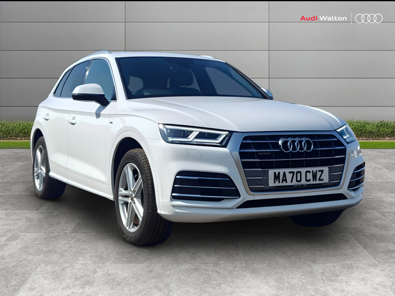 Main listing image - Audi Q5