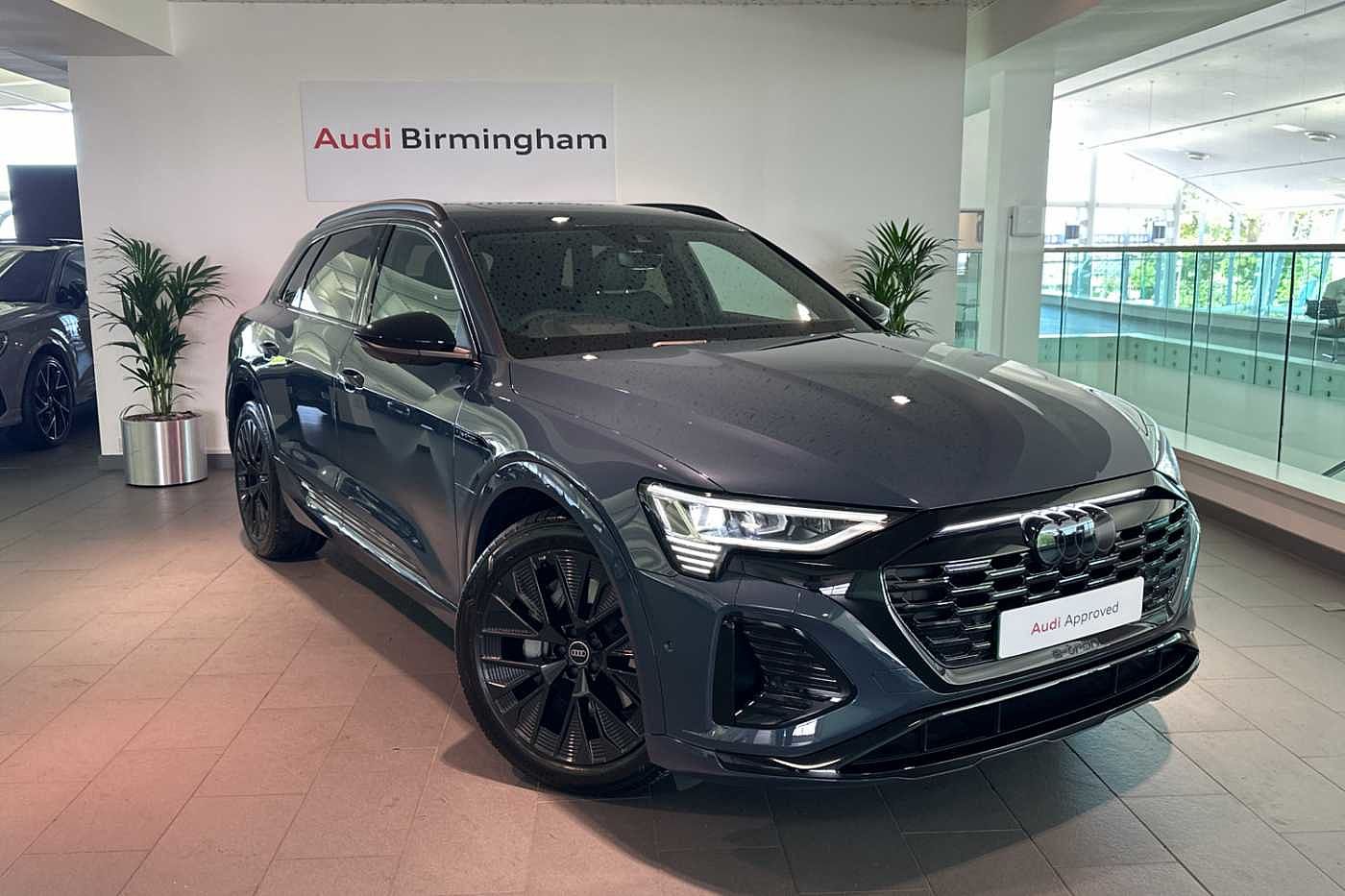 Main listing image - Audi Q8 e-tron