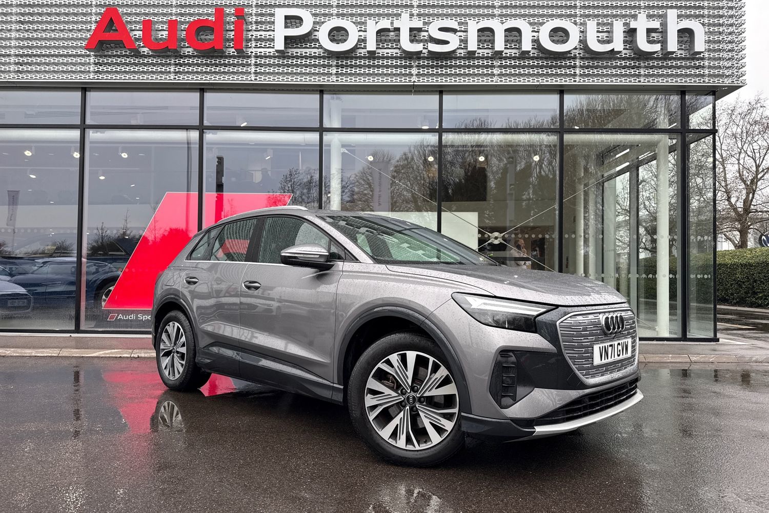 Main listing image - Audi Q4