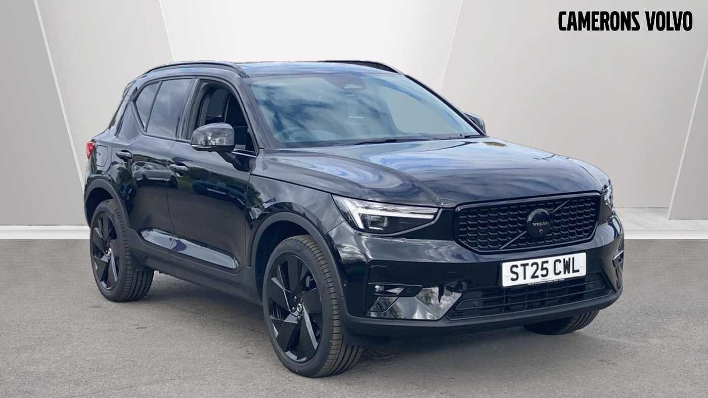 Main listing image - Volvo XC40