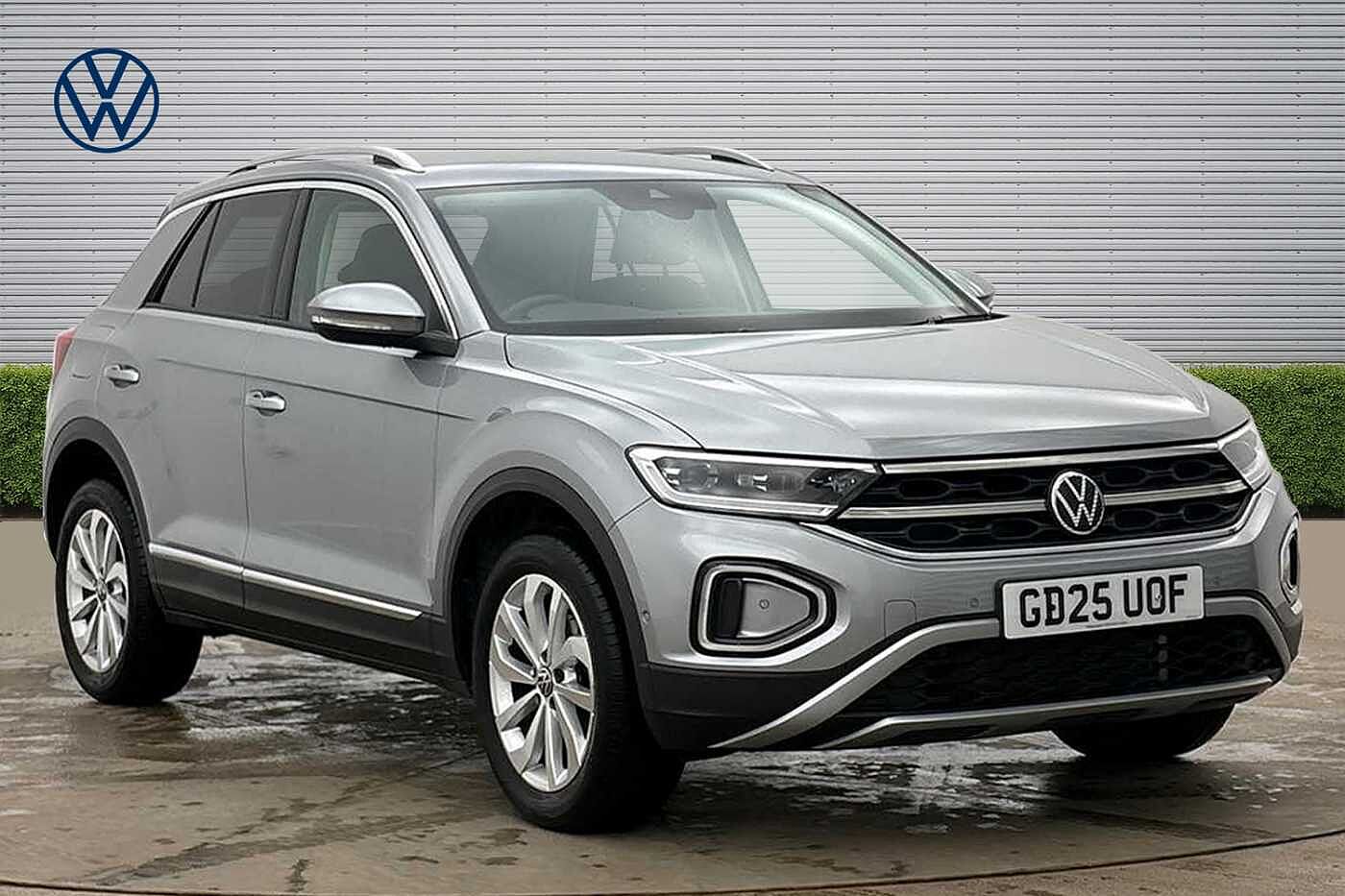Main listing image - Volkswagen T-Roc