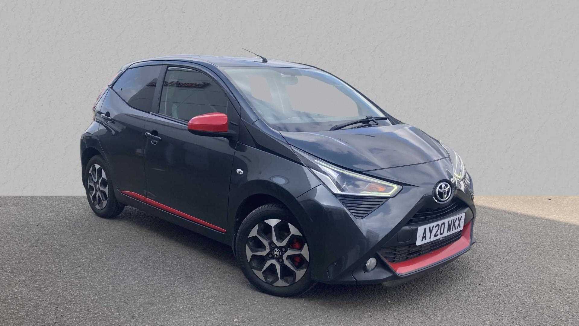 Main listing image - Toyota Aygo