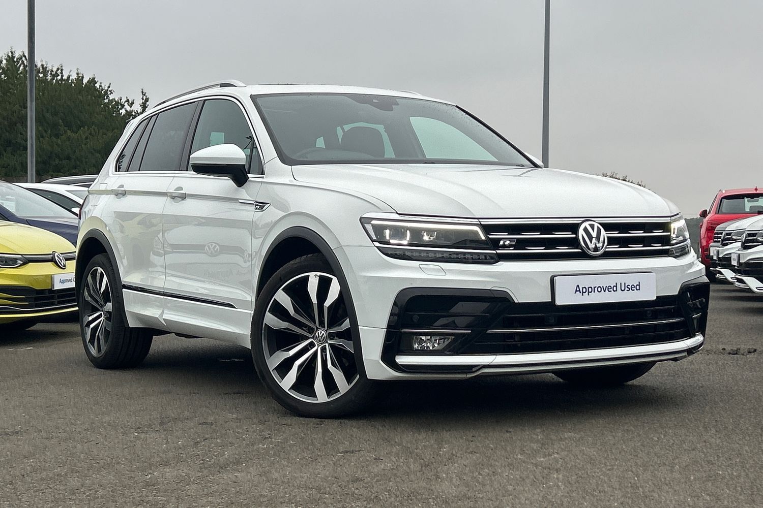 Main listing image - Volkswagen Tiguan