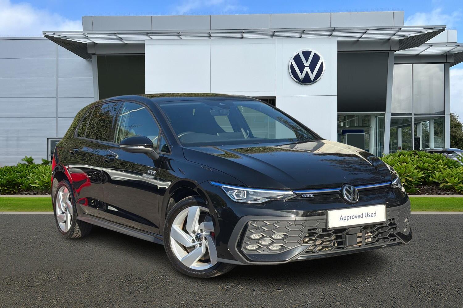 Main listing image - Volkswagen Golf