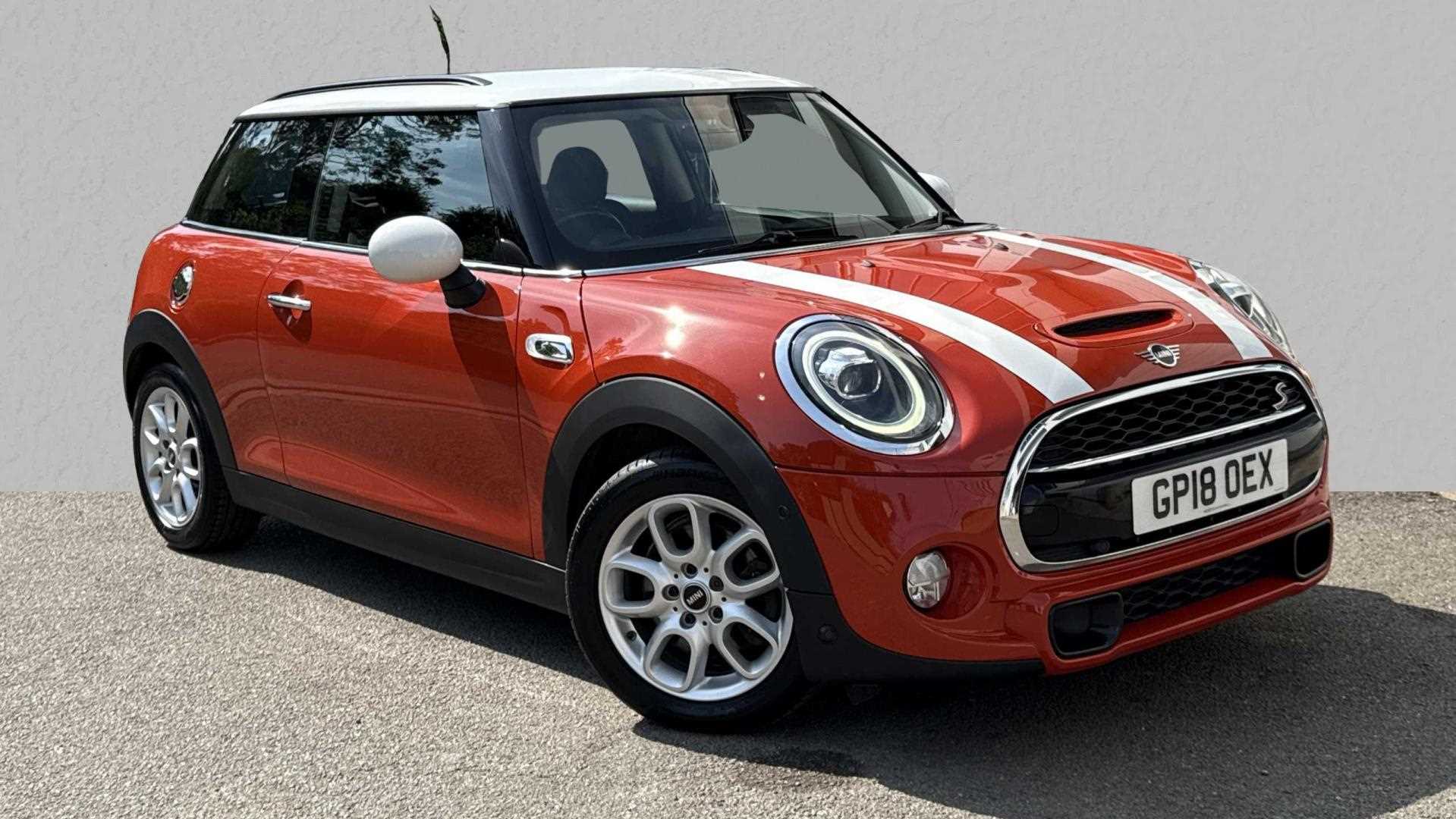 Main listing image - MINI Hatchback