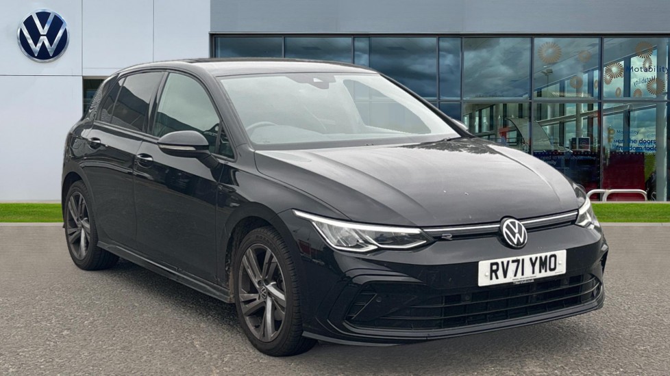 Main listing image - Volkswagen Golf