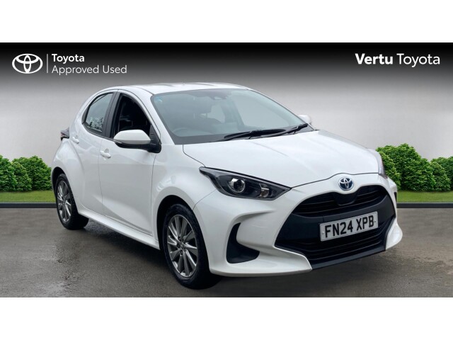 Main listing image - Toyota Yaris