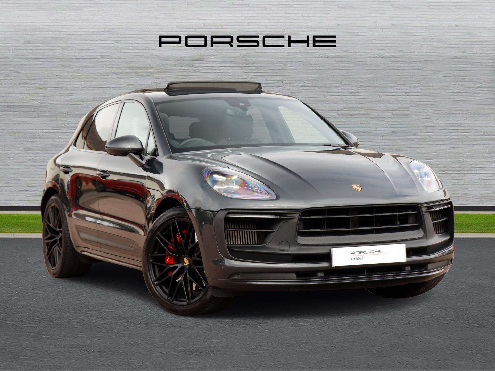 Main listing image - Porsche Macan